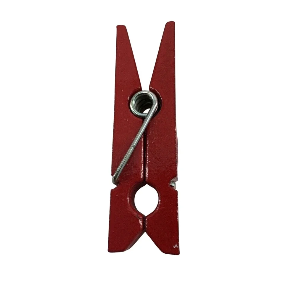 Dept 56 Red Clothespins Picture Holders‎ 43 Total Hangars 1.5